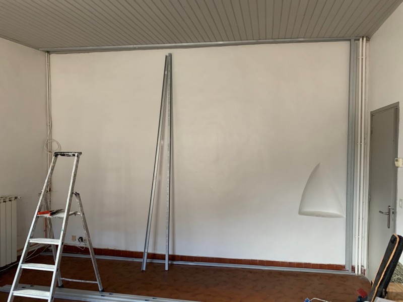 Doublage placo cloison pour isolation phonique entre appartement a Montpellier